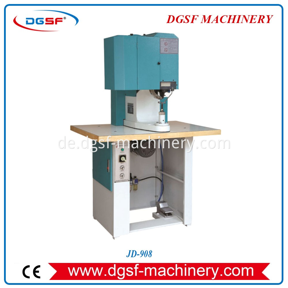 Automatic Mountaineering Button Fastening Machine 